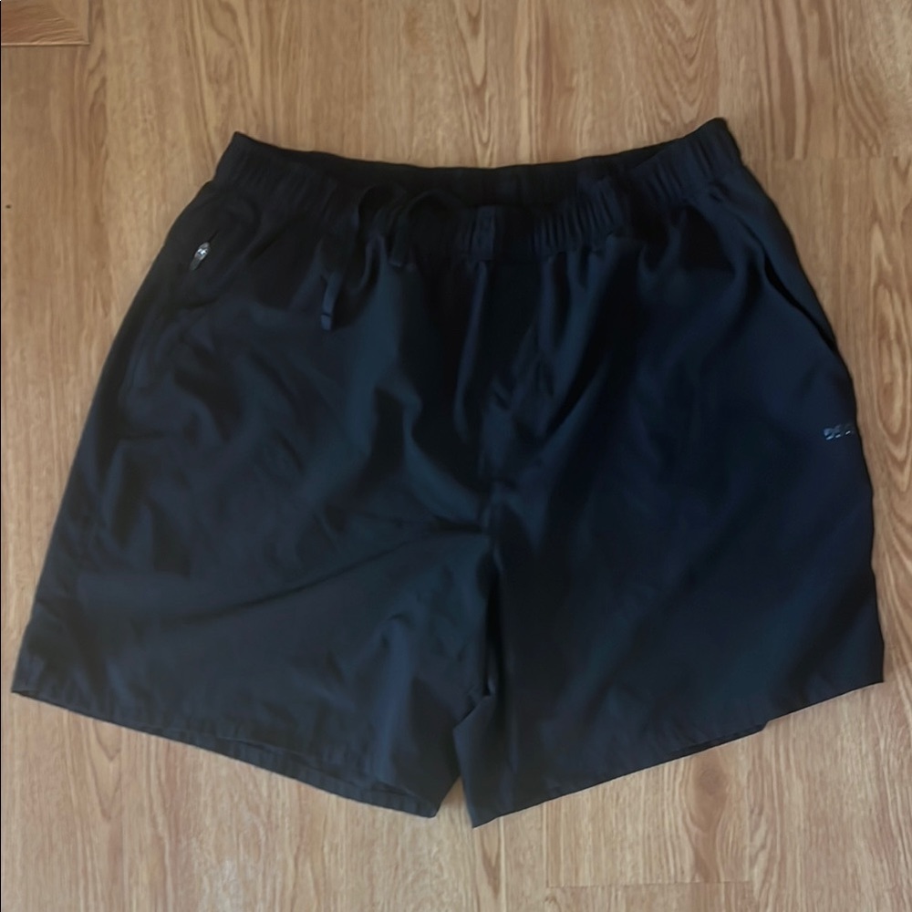 DSG Men's large Black Athletic Shorts, 6” inseam
